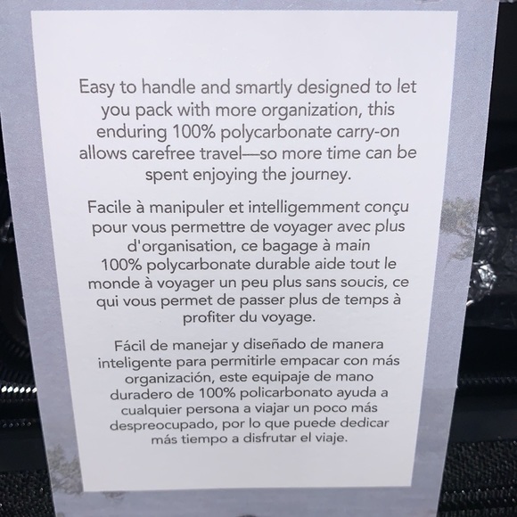 Ricardo Hardside Lightweight Carry On 350o Spinner Luggage Including Accessories - Picture 10 of 16